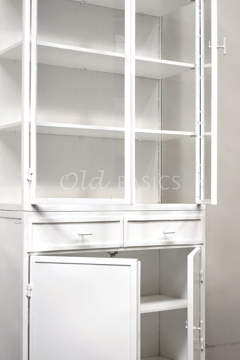 Detail van Apothekerskast Ivar Ladre Blanc, wit, materiaal staal